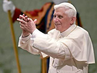 ���� ������� �������� XVI, ���� Reuters