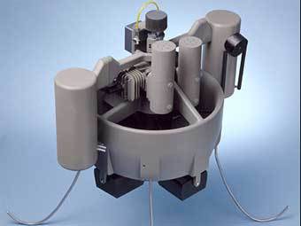 ���� � ����� http://i.i.com.com/