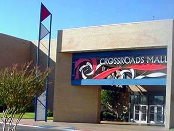 Crossroads Mall � ��������. ���� � ����� ��������� ������