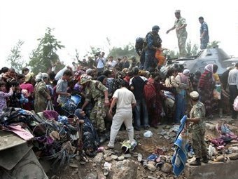 ���� &copy;AP