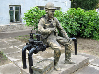 ���� � ����� ���-�������