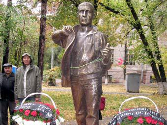 �������� �������� �������. ���� ���� �������� � ����� ������ "����  "