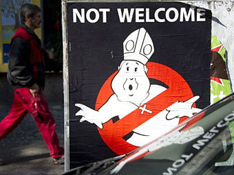 ����� �������� ������ ������ ��������� XVI � ��������. ���� &copy;AFP