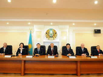 ����� ���������������� ������ ����������. ���� � ����� constcouncil.kz