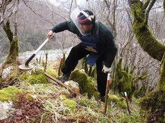 ������ �� �������������� � �������. ���� � ����� Halo Trust 