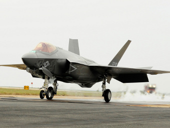 F-35C.    jsf.mil