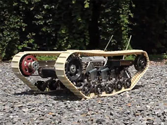 iRobot 510 PackBot.    YouTube